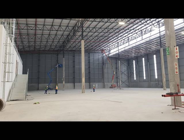 5,600M² WAREHOUSE TO LET IN BRACKENFELL CENTRAL